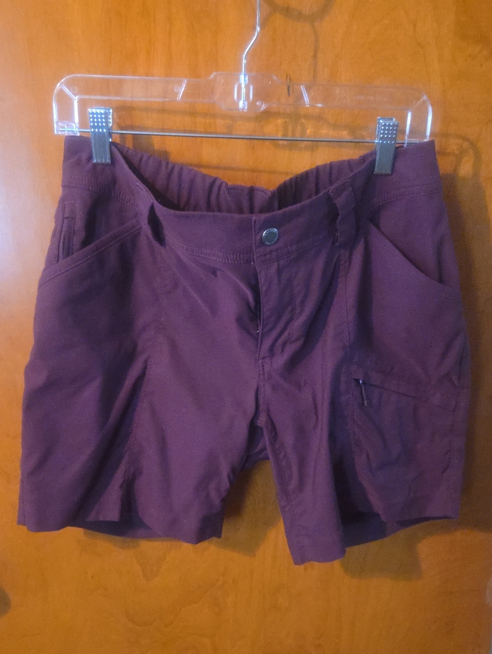 Duluth Trading Co Women's Cargo Shorts in Deep Plum